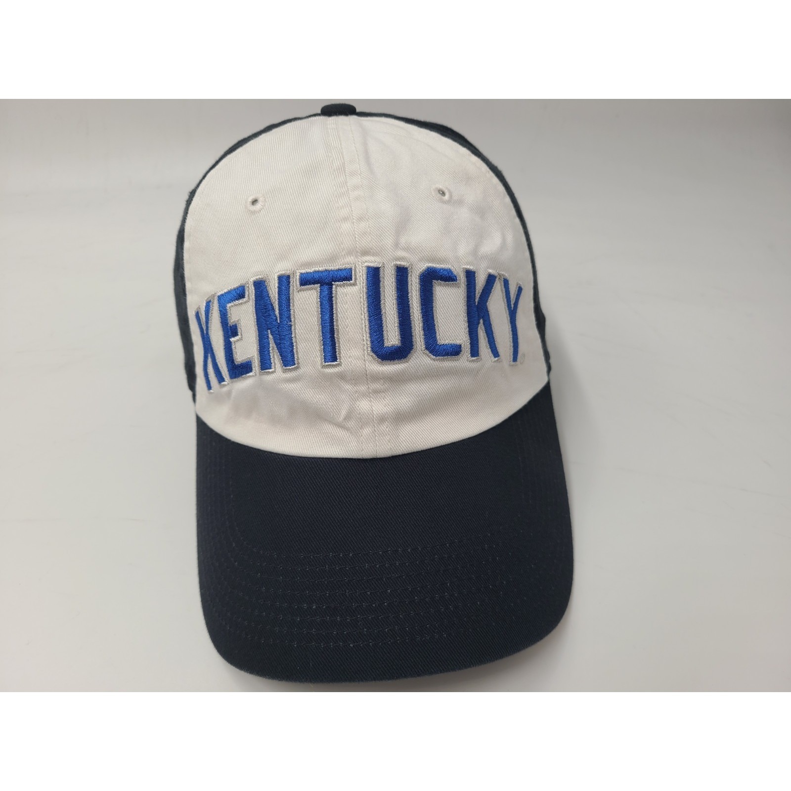 University Of Kentucky Wildcats Nike Heritage86 Strapback Hat Cap White Black